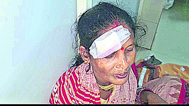 గుమ్మఘాటీలో బస్సు ప్రమాదం 2