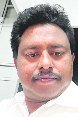 గొడ్డు చాకిరీలు.. గొర్రె తోక జీతాలు!4
