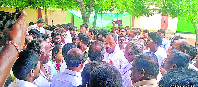 పోలీసుల భయం..తీసింది ప్రాణం 1