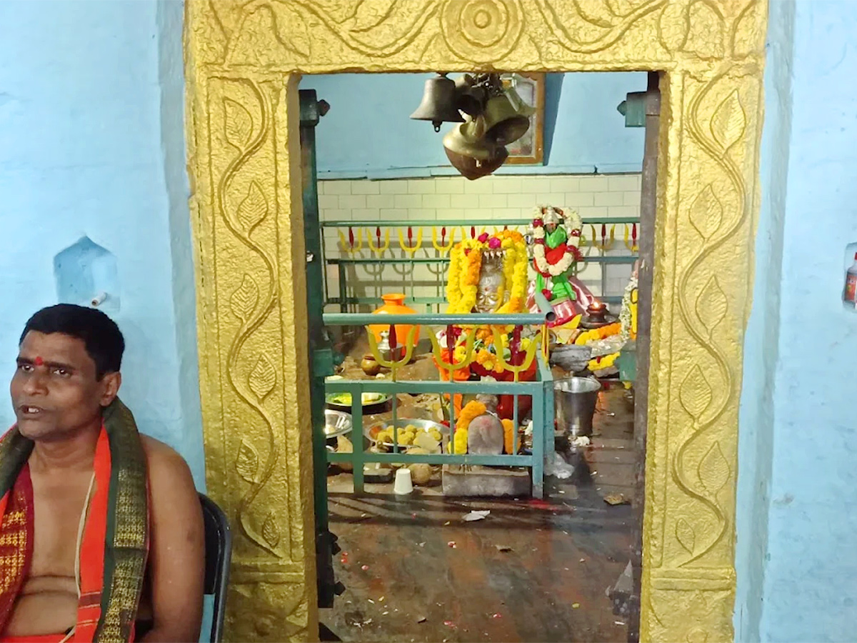 Devotional : Mondi Bhairava Kona Temple in Yakarlapalem Photos3