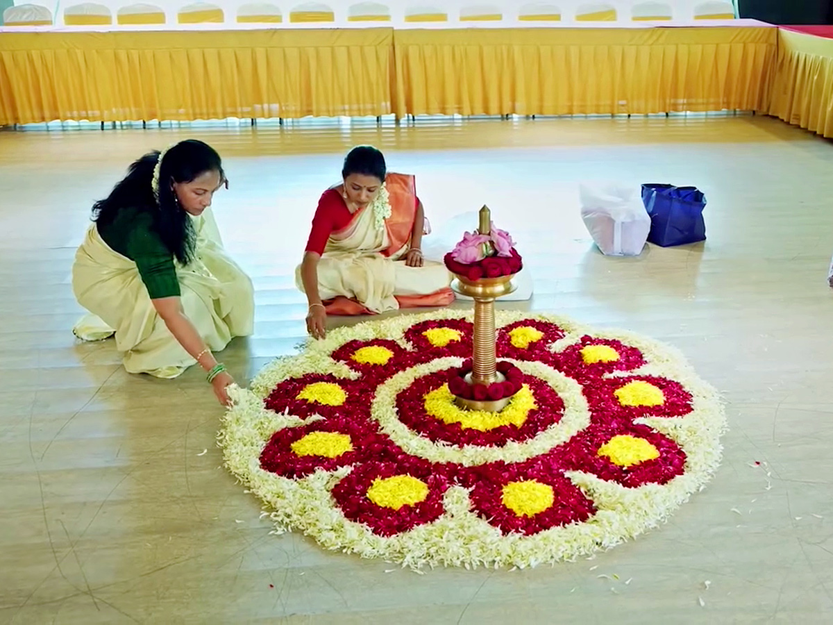 Onam 2025 Celebrations Anchor Suma Kanakala Photos5