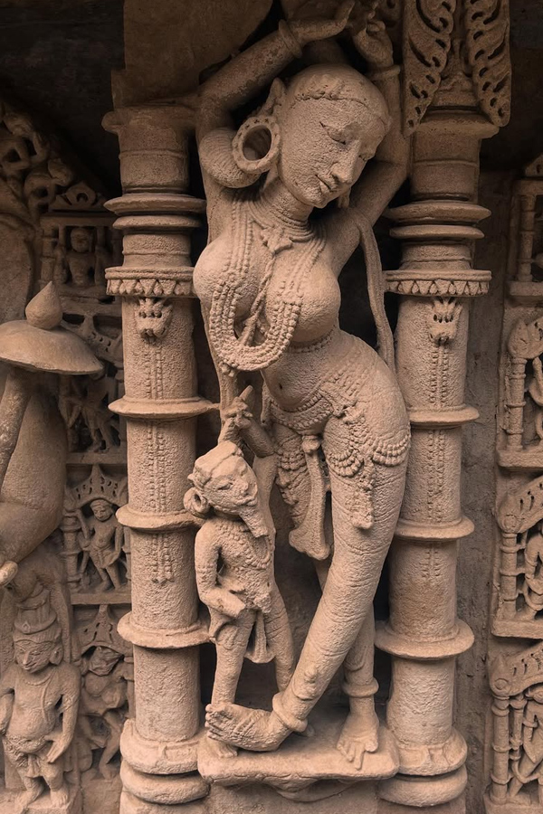 Shweta Basu Prasad explores 11th century marvel Rani Ki Vav Photos8
