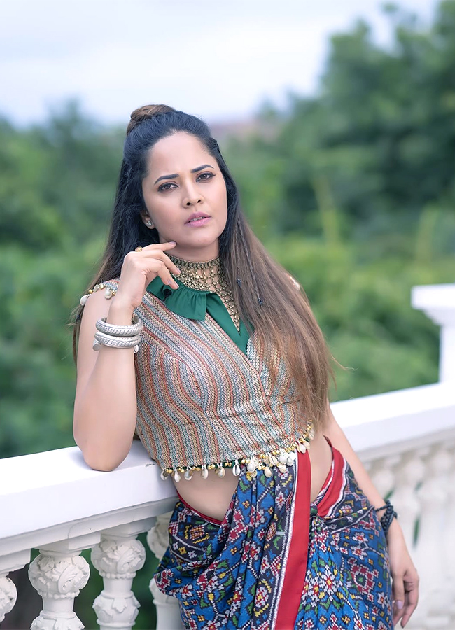 Anasuya Bharadwaj Latest Saree Pics Goes Viral3