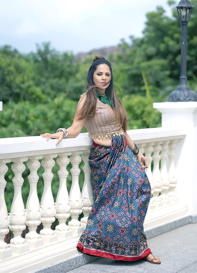 Anasuya Bharadwaj Latest Saree Pics Goes Viral6