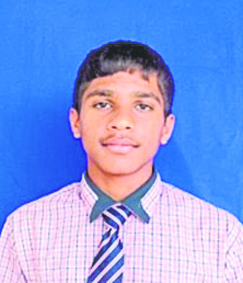 జాతీయస్థాయి పోటీలకు ముగ్గురు విద్యార్థులు 3