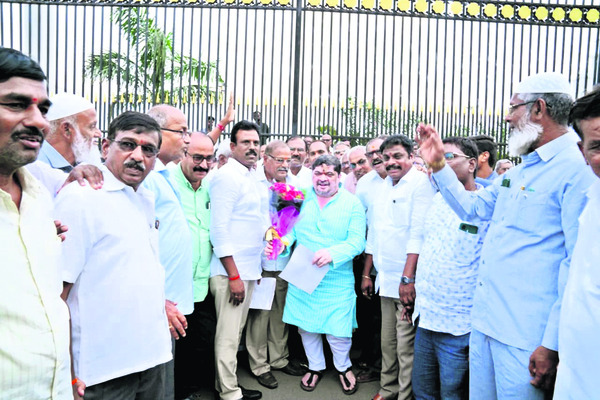 నేడు బైక్‌ ర్యాలీ : సీపీఎం 
1