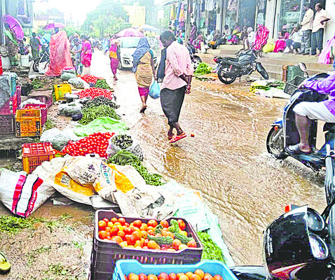 జోరు వాన.. జనం హైరానా2