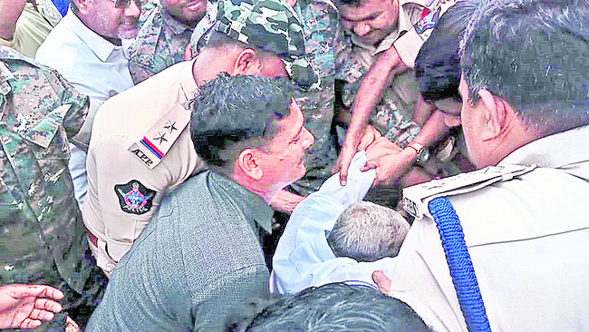 పాలకొండలో దౌర్జన్యకాండ 2