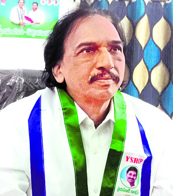 పాత్రికేయులకు రక్షణ కల్పించాలి 2