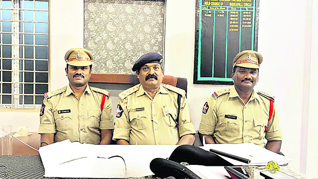 కౌలు రైతుకు కష్టం2