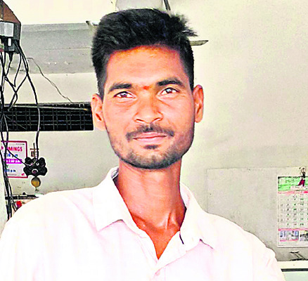 సర్వేలతోనే సరి!2