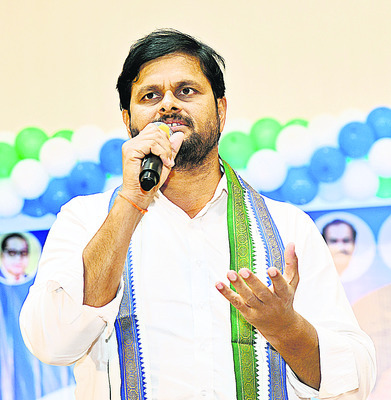 దాడులే దళితులకు నజరానా6