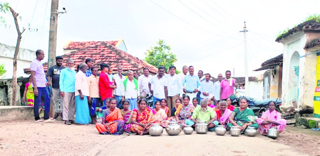 జాతి సమైక్యతతో  ముందుకు సాగాలి4