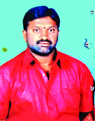 వాకింగ్‌ చేస్తూ గుండెపోటుతో వ్యక్తి మృతి2