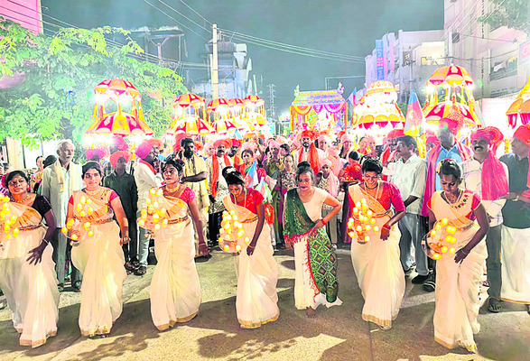 ముగిసిన బ్రహ్మోత్సవాలు1