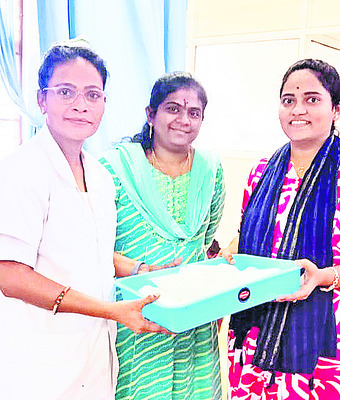 తల్లిపాలు అందించిన లిఖిత1