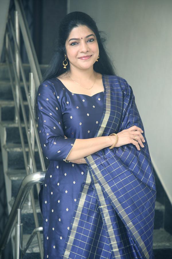 Actor VK Naresh and Actress Vasuki Anand Beauty Movie Promotion14