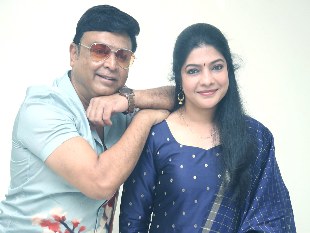 Actor VK Naresh and Actress Vasuki Anand Beauty Movie Promotion18
