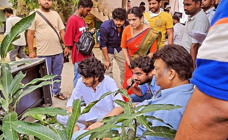 Court Movie Actress Sridevi And Roshan New Movie Band Melam Glimpse Release Photos12