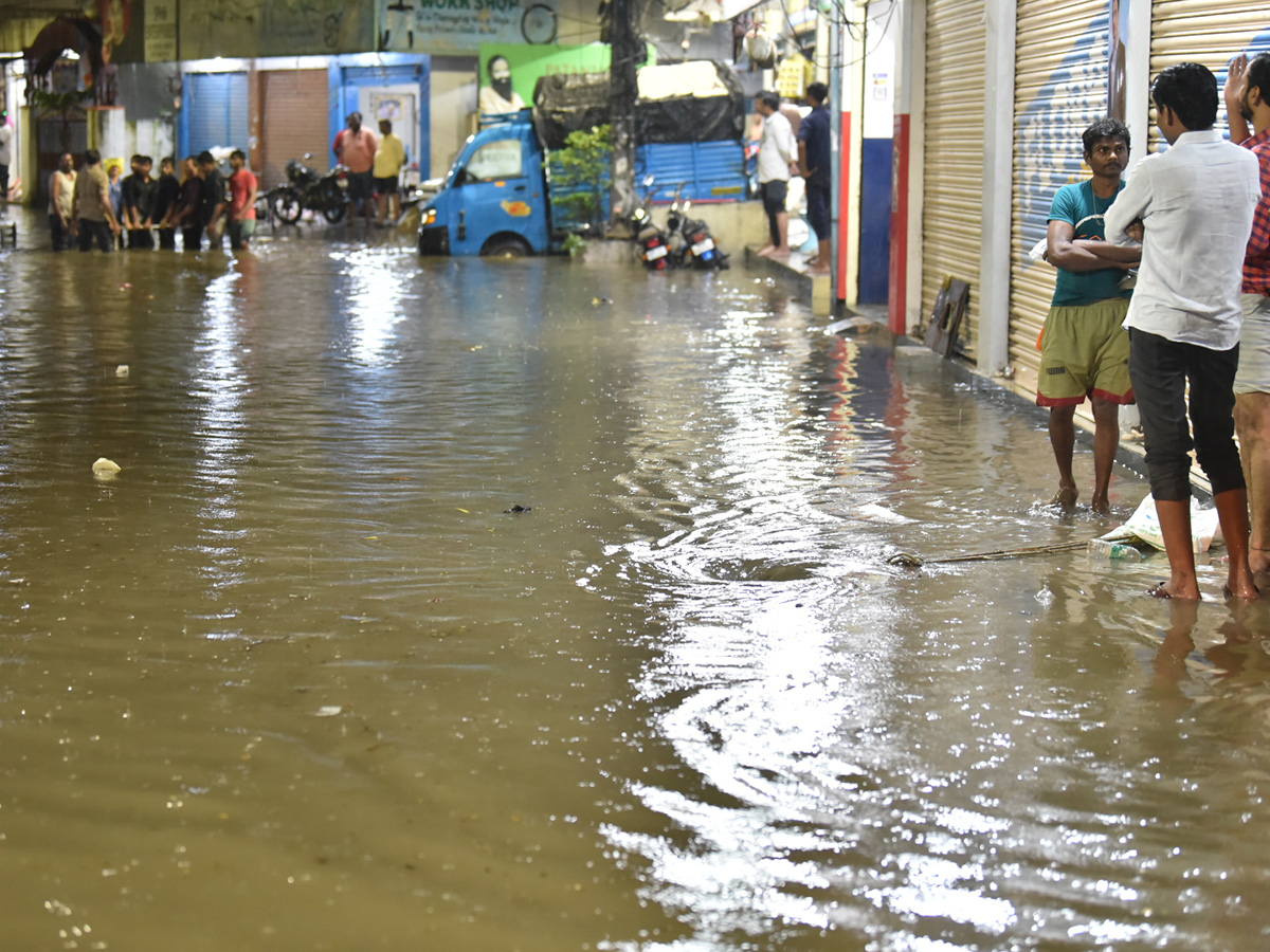 Heavy Rains in Hyderabad Photos2