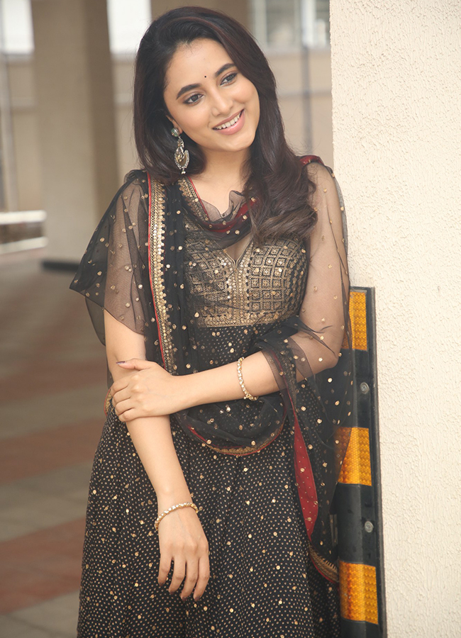 OG Movie Actress Priyanka Arul Mohan Latest Photos10