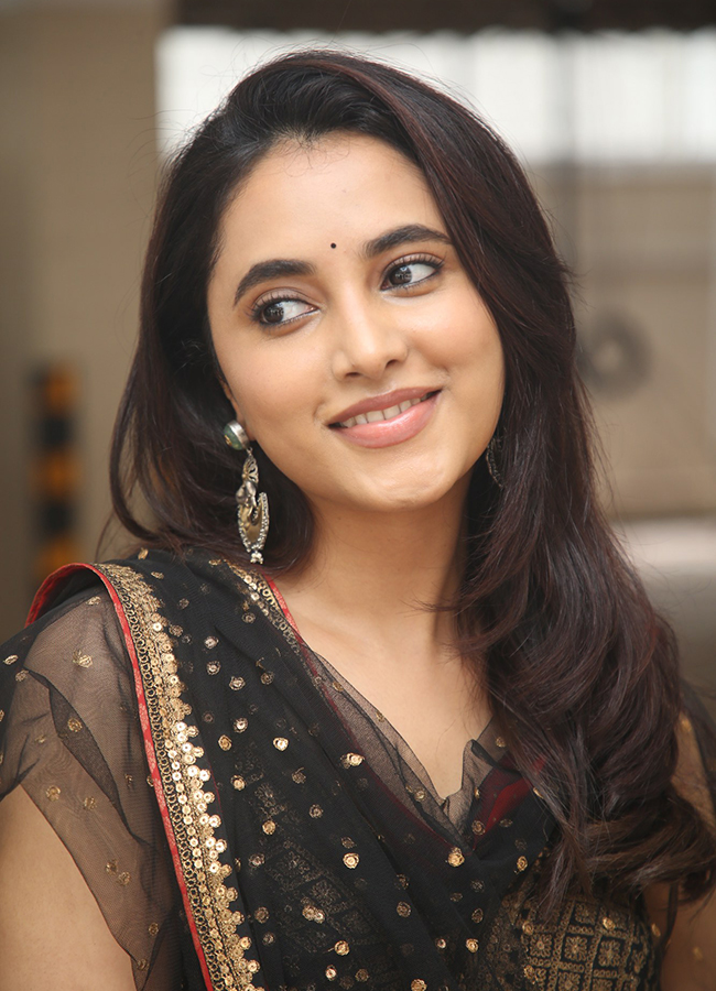 OG Movie Actress Priyanka Arul Mohan Latest Photos15