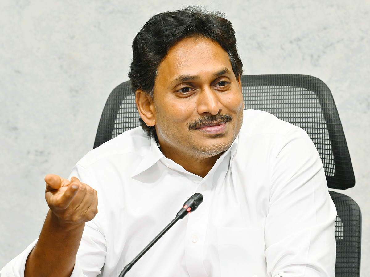 YS Jagan Key Meeting With YSRCP Leaders Photos4