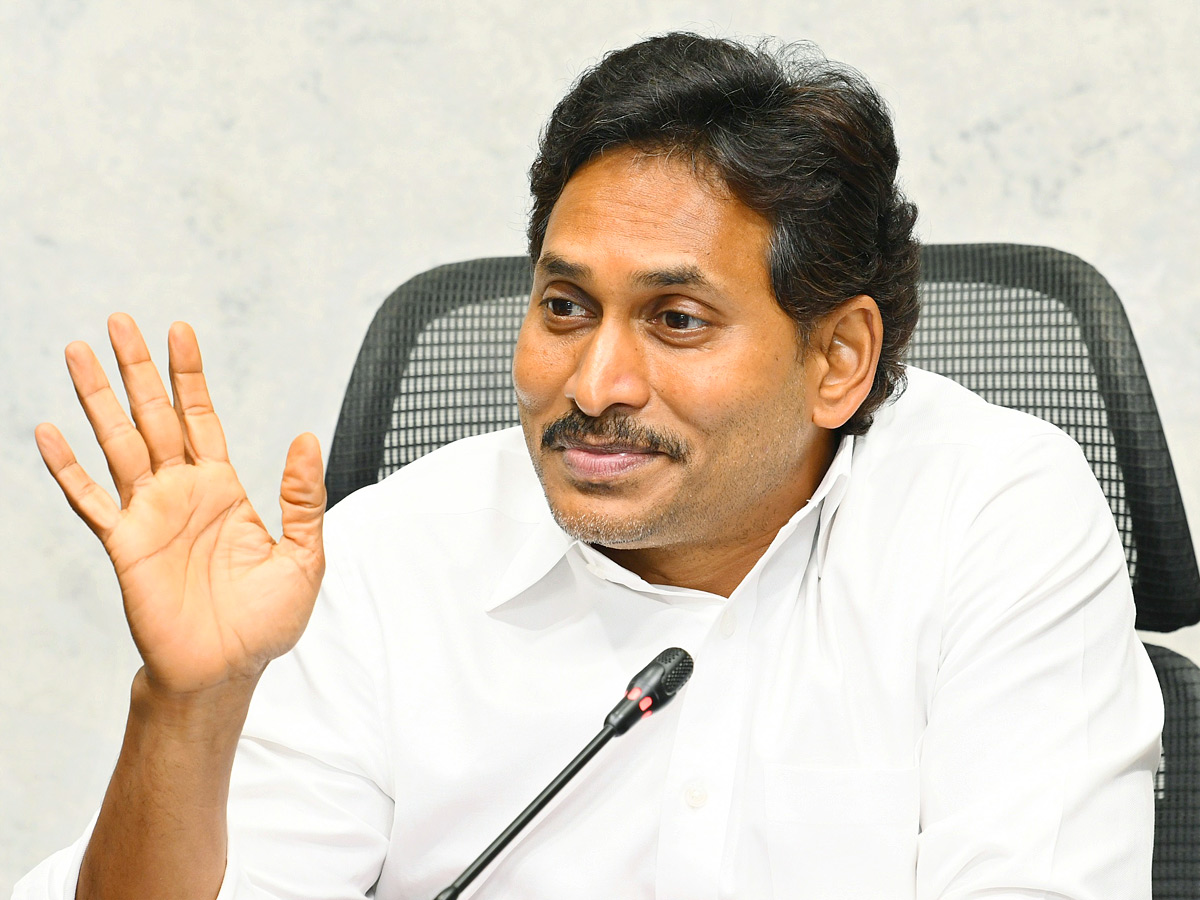YS Jagan Key Meeting With YSRCP Leaders Photos5