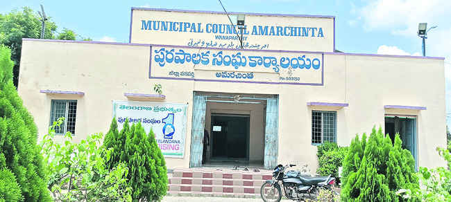 జిల్లాలో 5 పురపాలికలు.. 31 ఖాళీలు 2