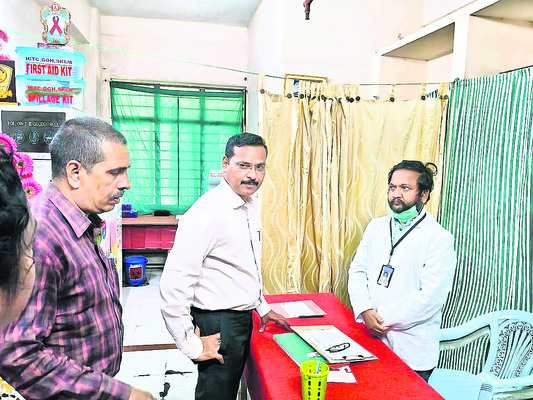 నేడు, రేపు రిలే నిరాహార దీక్షలు 1