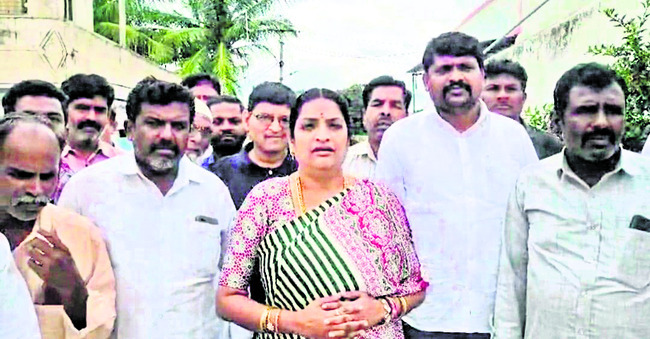 ప్రైవేటీకరణం1
