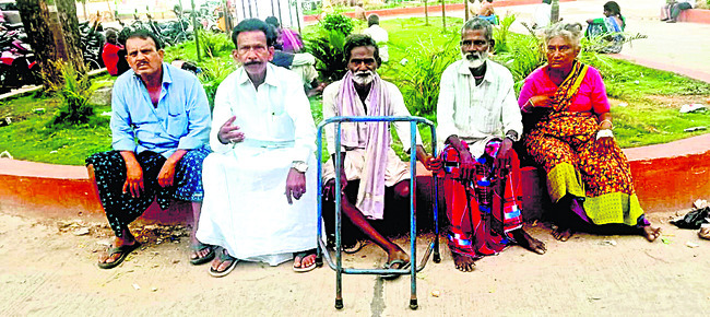 డీఎస్సీ నియామక ఉత్తర్వుల పంపిణీ వాయిదా 2