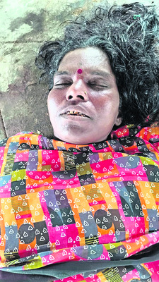 సెల్ఫీ వీడియో తీసుకుని రైతు ఆత్మహత్యాయత్నం 2