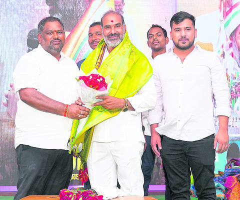 ఘనంగా ఆది శ్రీనివాస్‌ జన్మదిన వేడుకలు1
