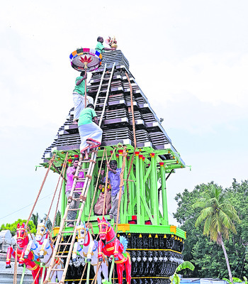 తెలుగు సృజనకి ప్రతిరూపం వైఎస్సార్ 1