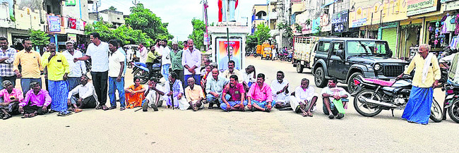 యూరియా ఇప్పించండి సార్లూ..1