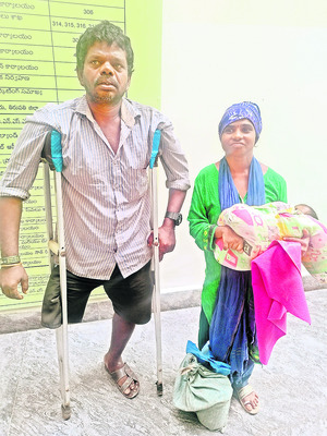 సచివాలయం నుంచి కలెక్టరేట్కు..
3