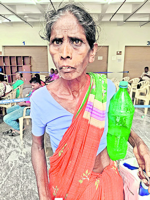 సచివాలయం నుంచి కలెక్టరేట్కు..
5