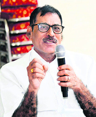 వైద్య విద్యను ప్రైవేటీకరించడం ప్రమాదం 2