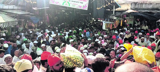 వేడుకగా గంధ మహోత్సవం 1