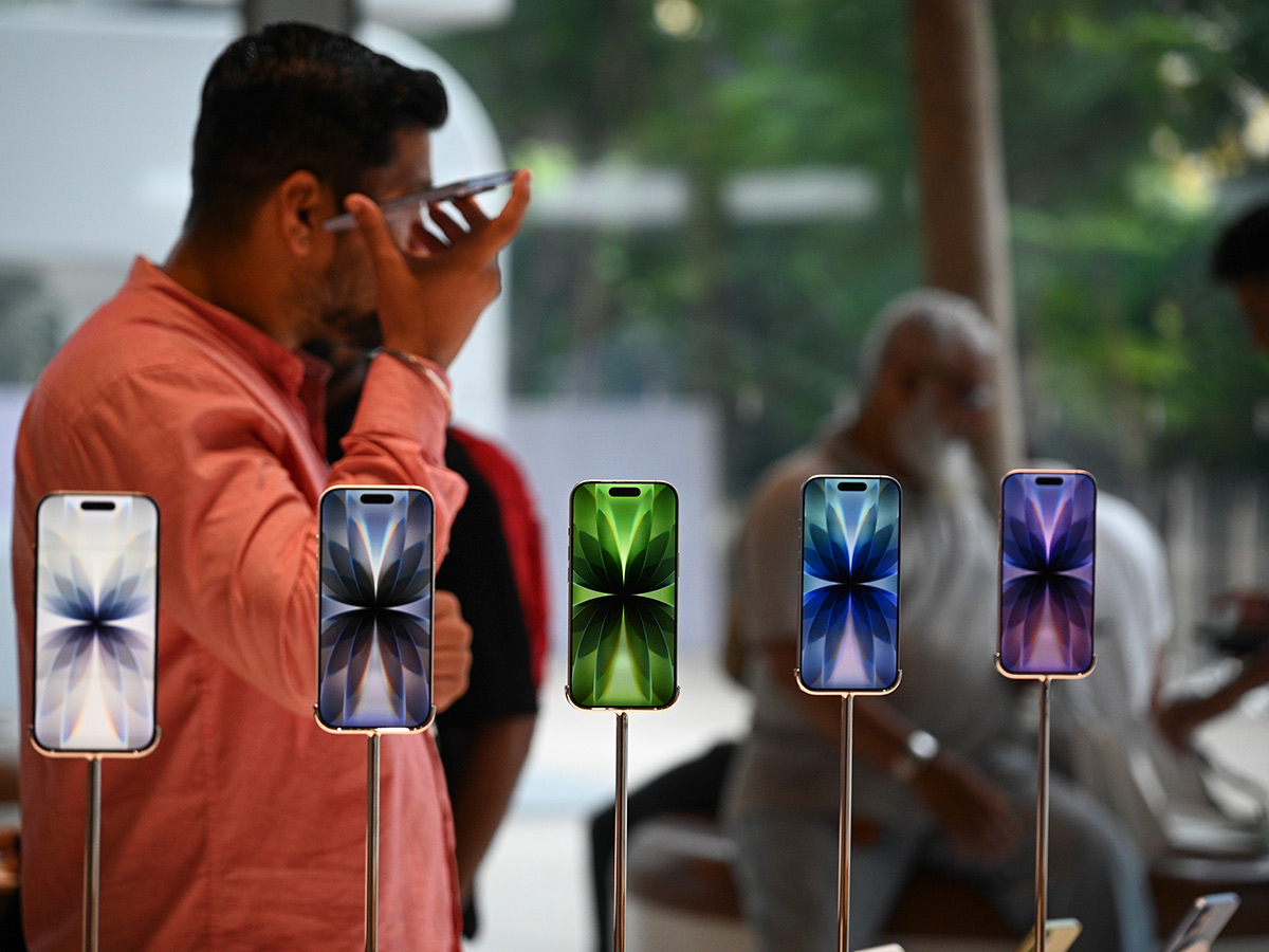 Apples newly launched iPhone 17 series smartphones12