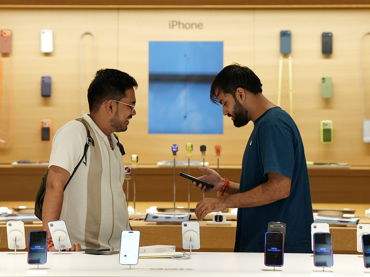 Apples newly launched iPhone 17 series smartphones20