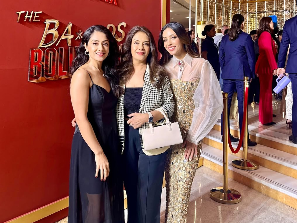 Bollywood Celebreties Attend The Bad Boys of Bollywood Premier Show Photos10