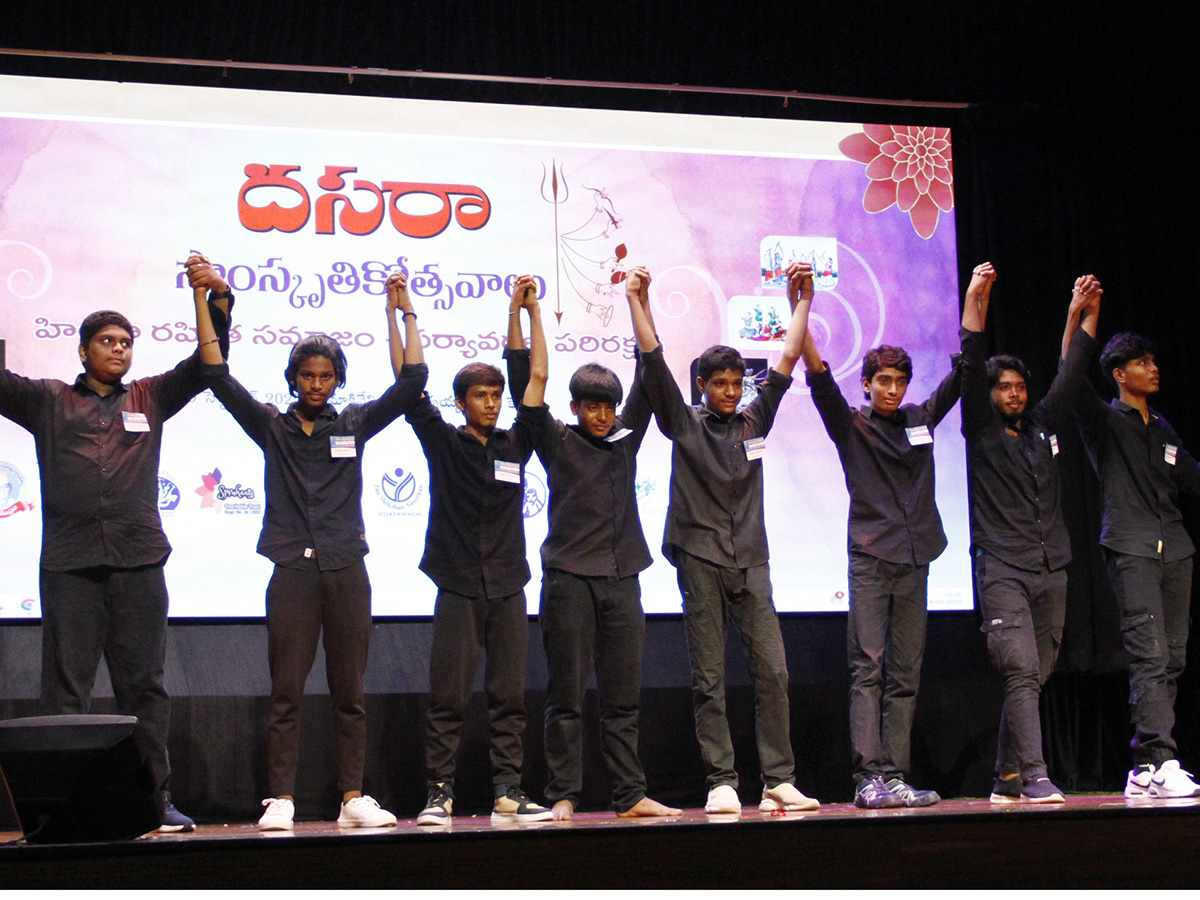 Vijayawada: Dasara Cultural Festivals Conclude Photos6