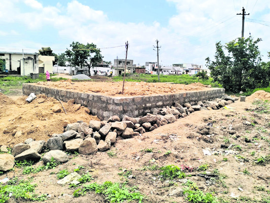 మార్కింగ్ చేసినవి,ఇందులో పనుల ప్రగతి ఇలా.. 2