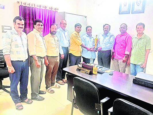 తల్లీబిడ్డకు ప్రాణంపోశారు 2