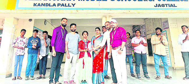 హైకోర్టు జడ్జికి ఘనస్వాగతం1