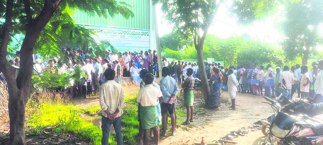వేలిముద్రల విధానం విరమించుకోవాలి1