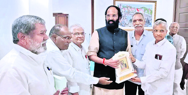 ఇళ్లకు పయనం5