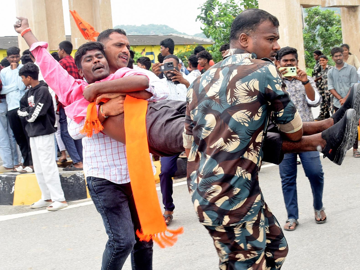 Best Photos of The Week in AP and Telangana Photo Gallery17
